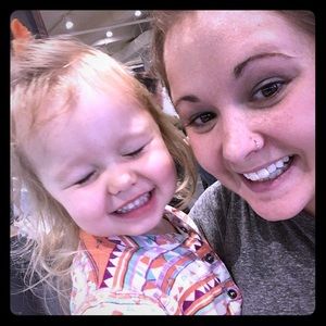 Meet your Posher, Brittany